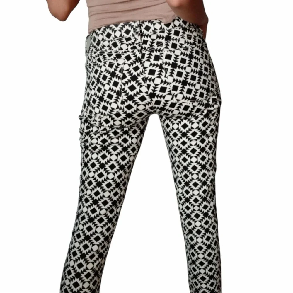 J.CREW Toothpick Skinny Pant in Geometric Kilim Print • Size 28 Art Pop Vibe